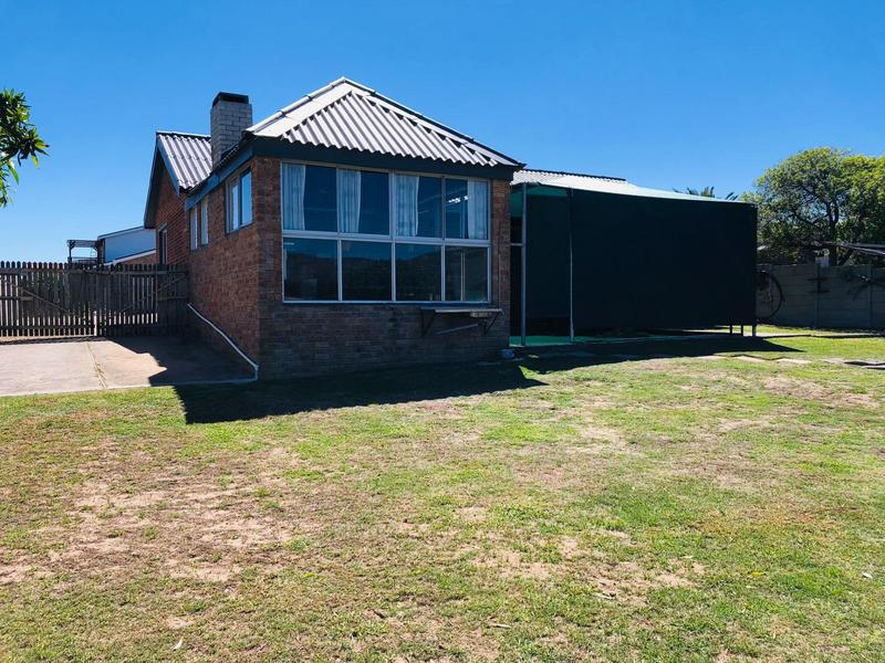 2 Bedroom Property for Sale in De Kelders Western Cape